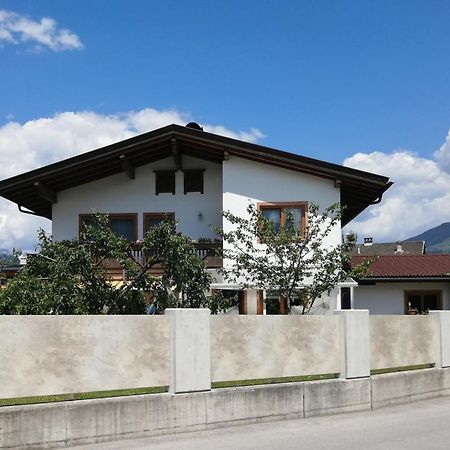 Ferienwohnung Haus-Elisabeth Uderns Exterior foto