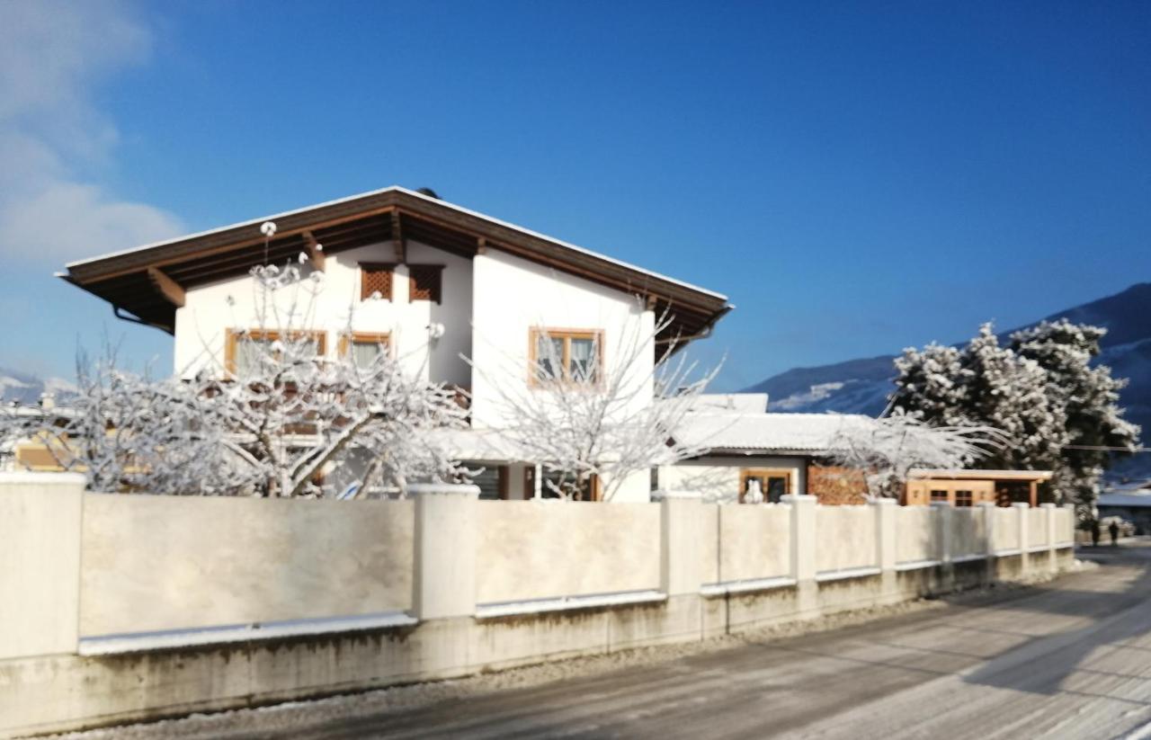 Ferienwohnung Haus-Elisabeth Uderns Exterior foto